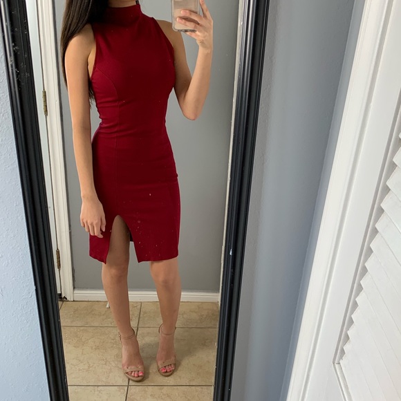 Burgundy body con dress - Picture 2 of 8